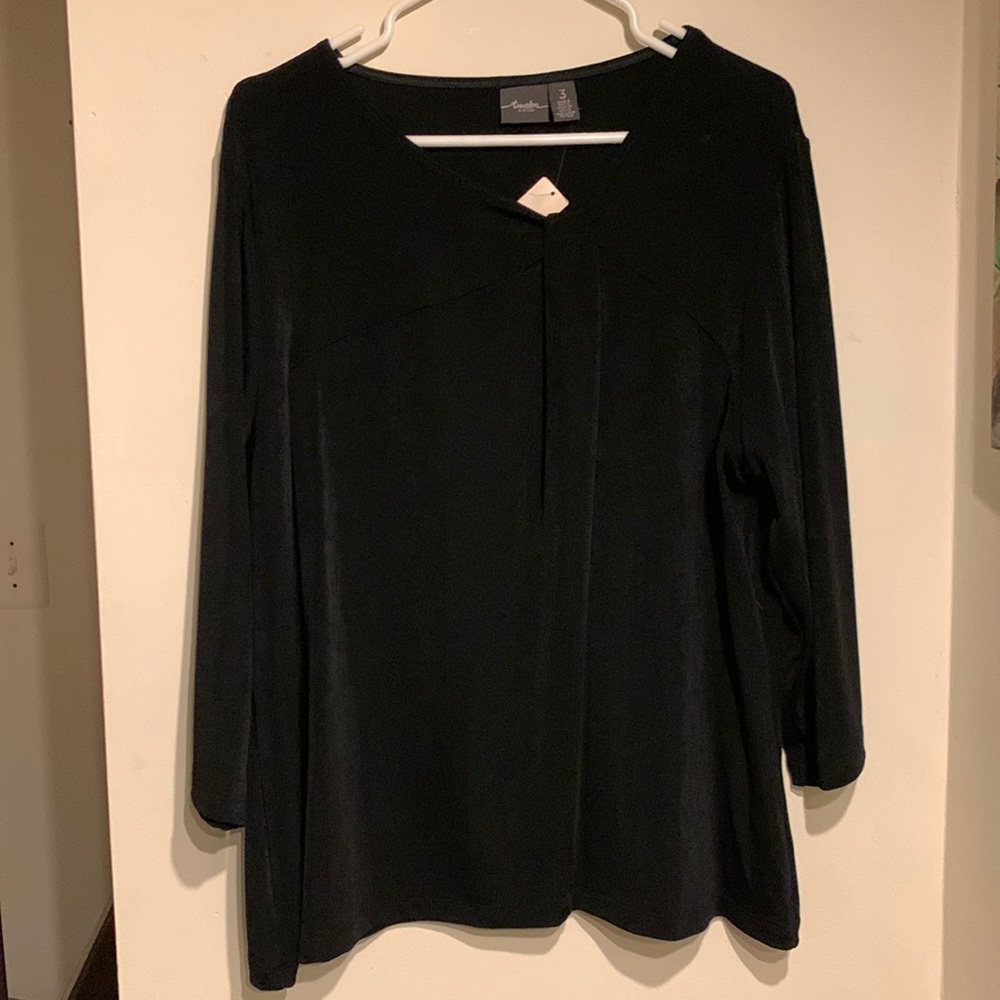 Chico’s black top size XL